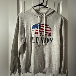 Women’s/ JUNIORS— Old Navy Light Gray Hoodie w/ Bear-Shaped Flag/ California